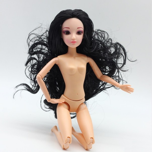 Bábika s dlhými vlasmi 12