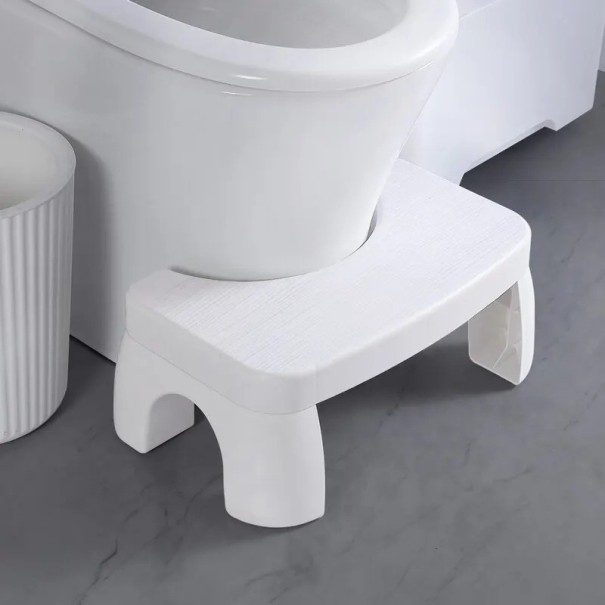 Bærbar afrundet toilettrin Slimfri plastik toiletfodstøtte Holdbar toiletpiedestal Toiletfodskammel Buet toiletskammel 39 x 22 x ​​17 cm 1