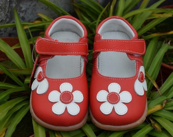 Balerinas para meninas com flores vermelho 26