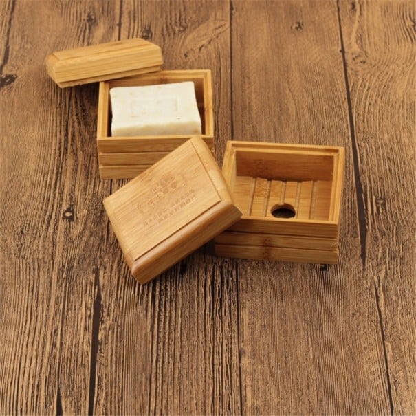 Bamboe zeepdoosje met deksel Houten doosje voor vaste zeep met opening voor waterafvoer Voor in de badkamer Afmetingen 8,5 x 5,5 x 8 cm 1