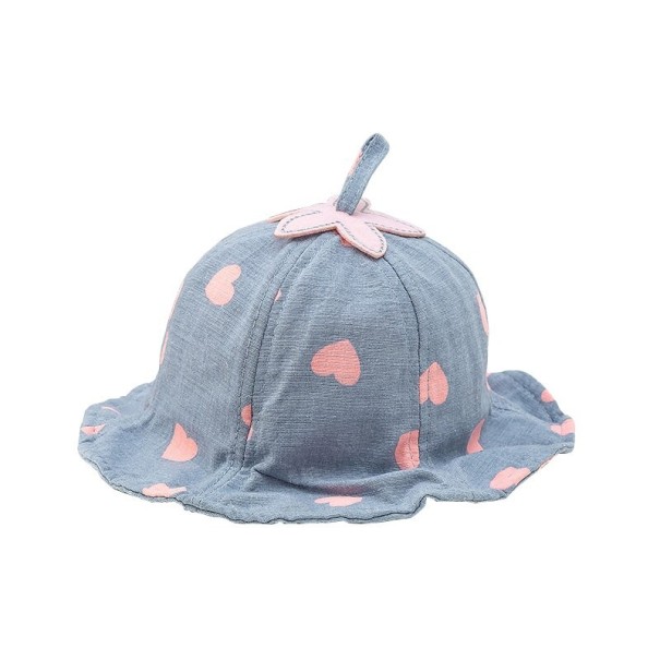 Barnhatt med hjärtan 7