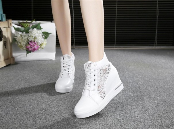 Baskets à talon pour femmes avec lacets J1094 blanc 39