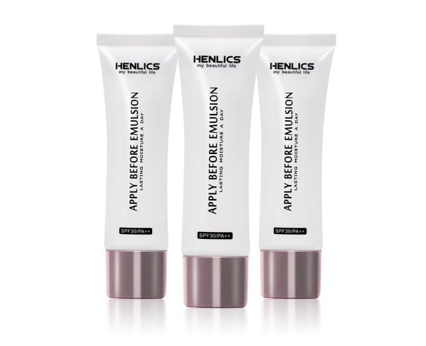 Bază matifiantă pentru machiaj cu vitamina E Emulsie hidratantă și hrănitoare înainte de aplicarea machiajului Factor de protecție SPF 30 PA++ Tub 35 1