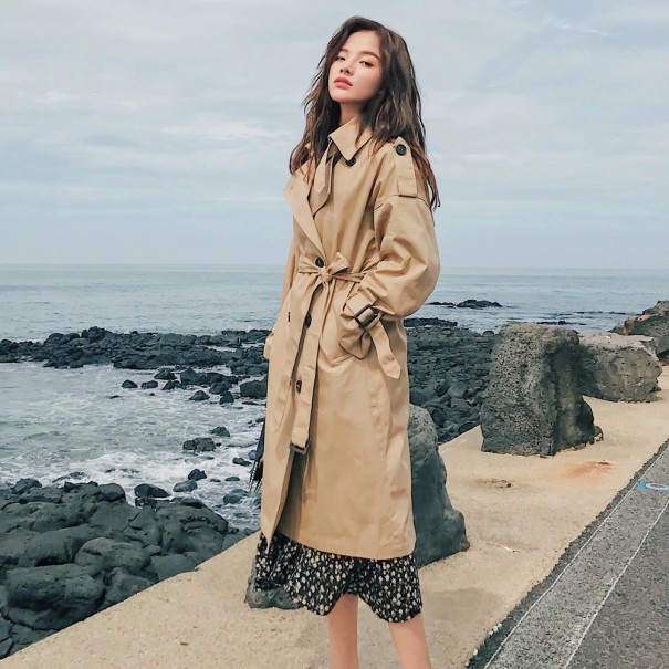 Beige trenchcoat för kvinnor