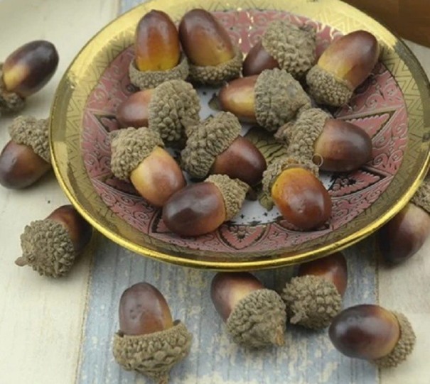 Bellotas decorativas artificiales 20 uds. 2