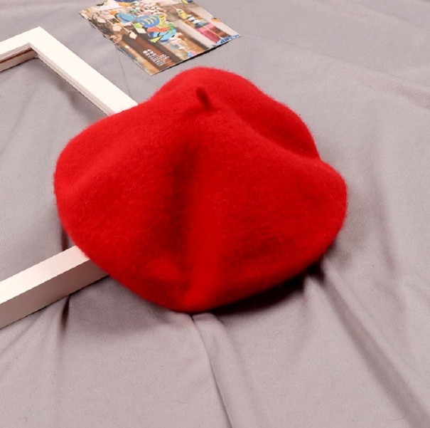 Beret dziecięcy czerwony