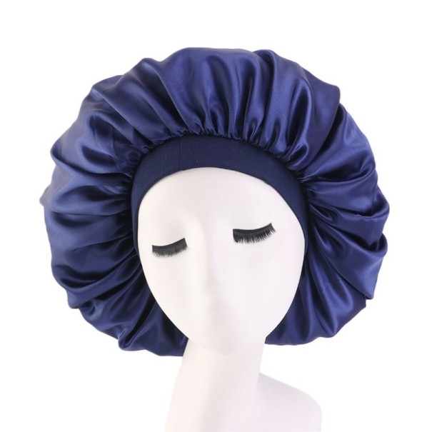 Béret féminin bleu foncé