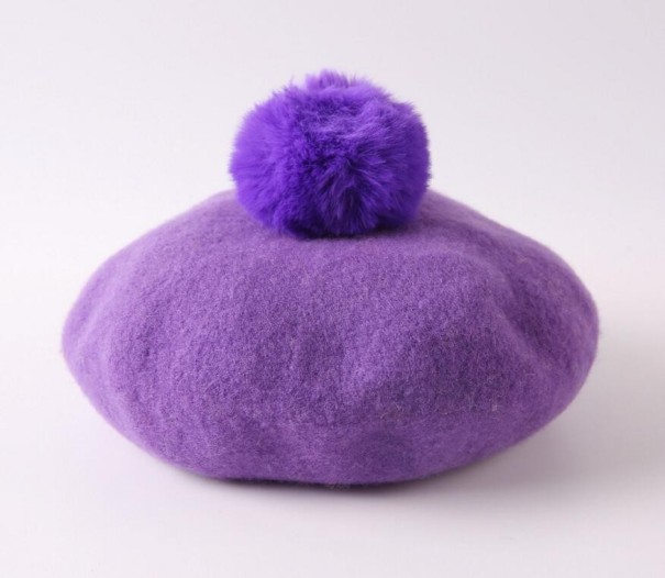 Béret pour enfant avec pompon violet
