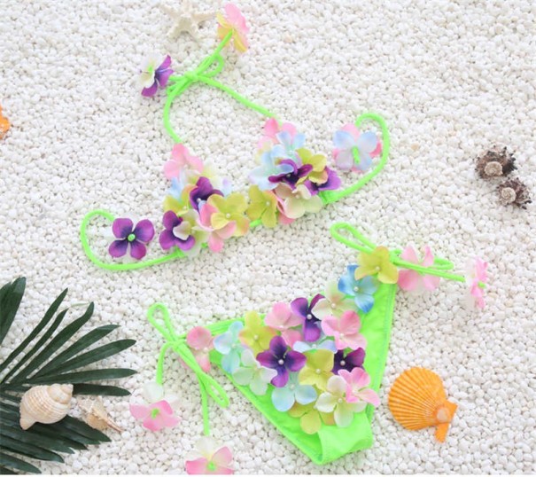 Bikini de niña con estampado floral J1891 verde 5