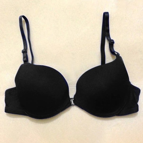 Biustonosz push up z zapięciem z przodu J1061 czarny 75A