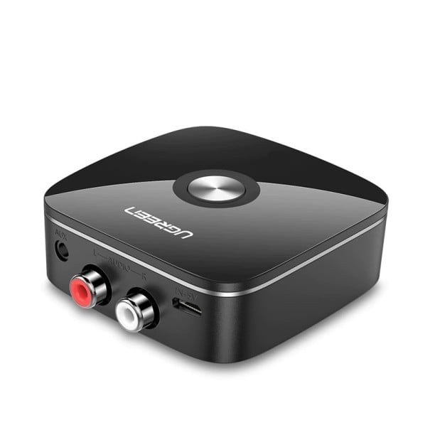 Bluetooth 5.0 AUX přijímač hudby z mobilu do reproduktorů Dosah 10 m Výstupy 3,5 mm jack a 2x RCA Rozměry 5,4 x 5,4 x 1,2 cm Černý 1