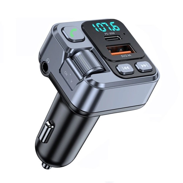 Bluetooth 5.1 FM vysílač do auta MP3 stereo přehrávač handsfree sada s 3,5mm AUX USB 2,4A a 30W PD USB-C rychlonabíjením barevné podsvícení 1
