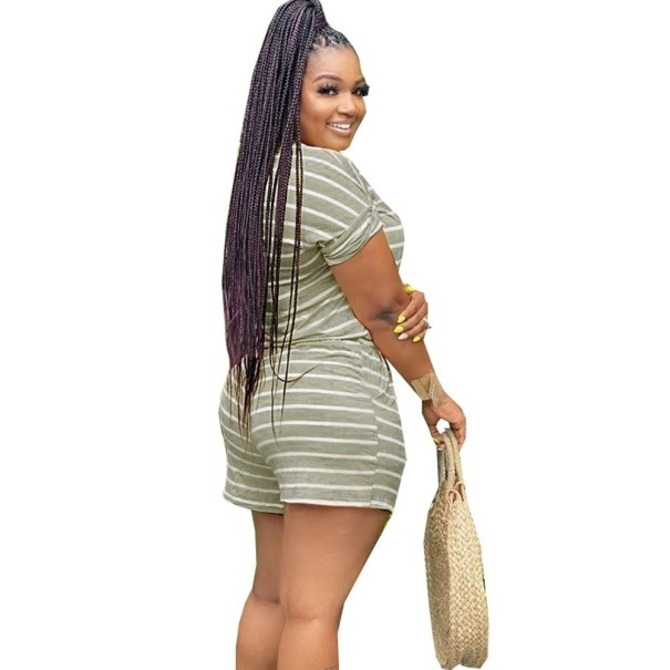 Bluză și pantaloni scurți pentru femei măslin 4XL