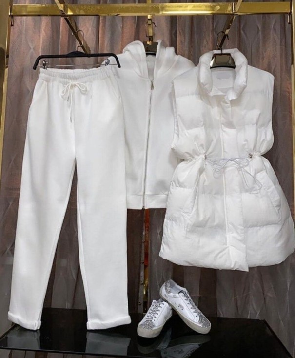 Bluza, spodnie dresowe i kamizelka damska biały M