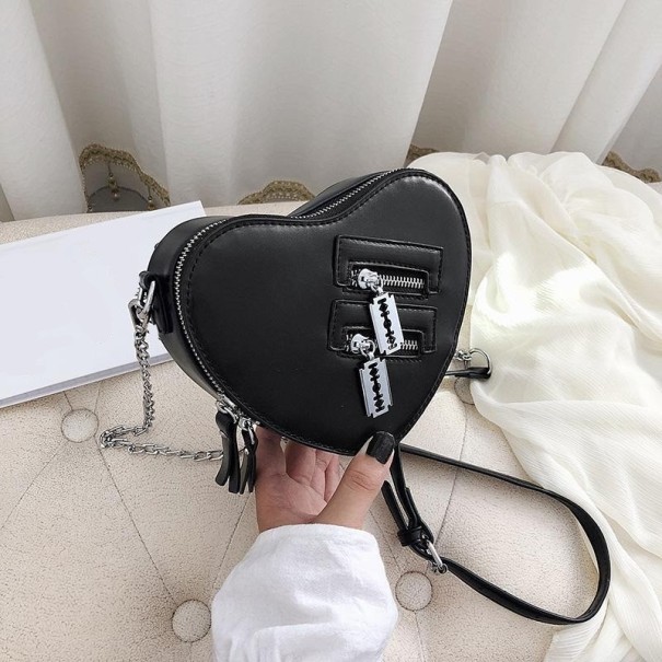 Bolsa de couro em forma de coração para senhora preto