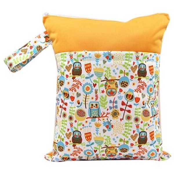 Bolsa de pañales impermeable 13