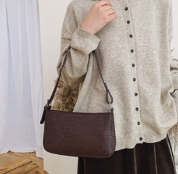Bolso de mano para mujer con estampado de cocodrilo M1369 marrón oscuro