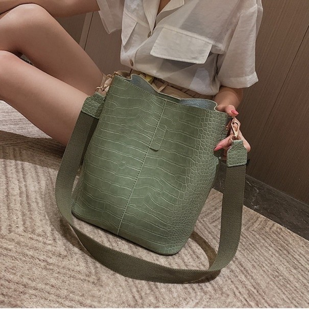 Bolso de mano para mujer con estampado de serpiente M676 verde militar