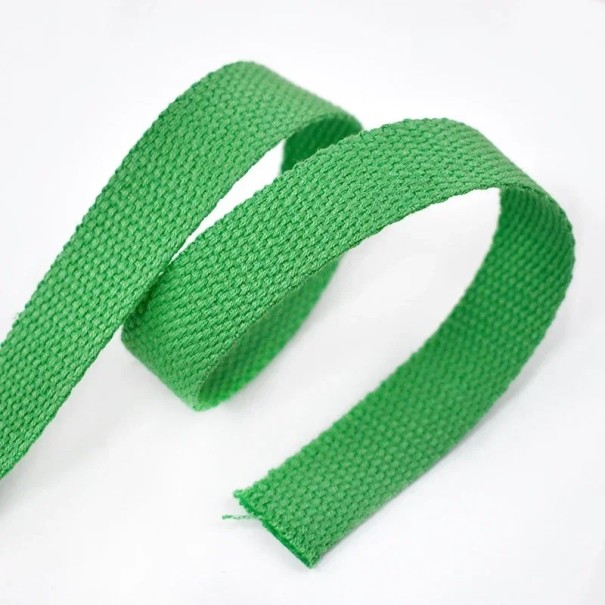 Bomuld-polyester-vævning 20 mm 4 m Massivt bånd 1,3 mm tykt Holdbart materiale Høj belastningskapacitet Universel anvendelse Syning, fremstilling, fastgørelse, udendørs lysegrøn