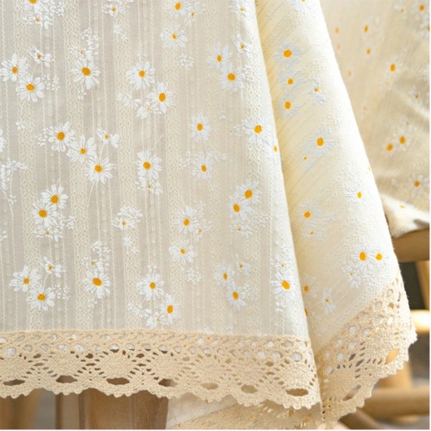 Bomuldsdug med blomsterdesign 140 x 180 cm Elegant borddækning Flere farvevarianter Køkken- og spise tekstiler gul