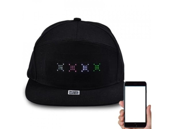 Boné LED com texto programável preto
