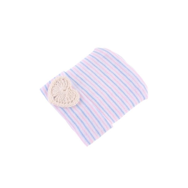 Bonnet d'enfant avec un cœur 4