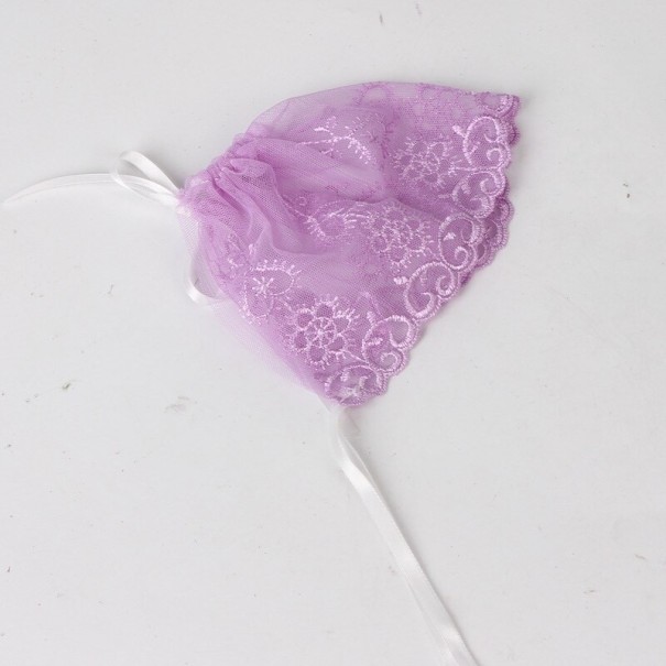 Bonnet en dentelle pour fille Sara violet