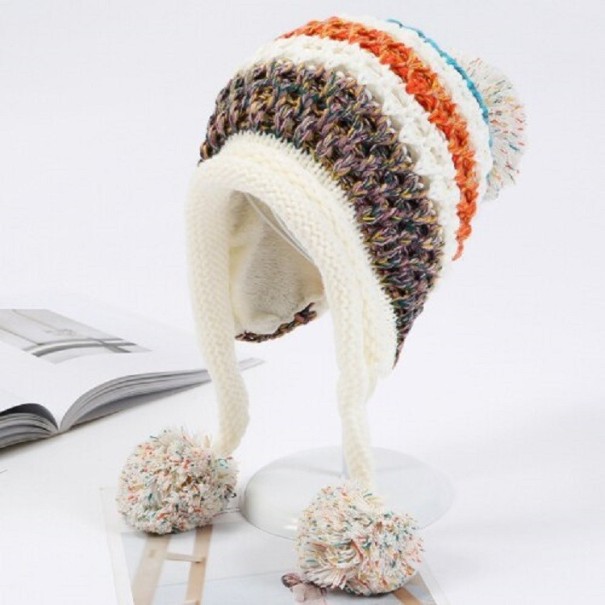 Bonnet en tricot chaud pour femmes ivoire