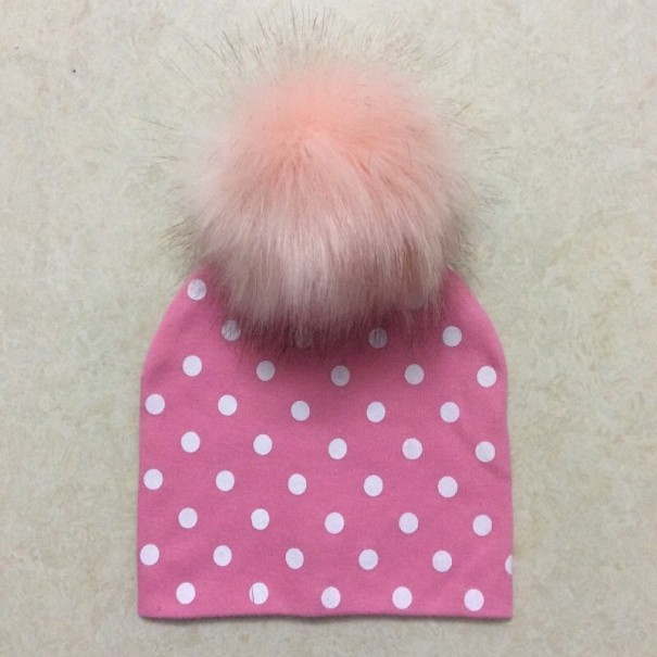 Bonnet pour enfants avec pompon en fourrure 23