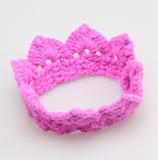 Børnehæklet krone A475 fuchsia