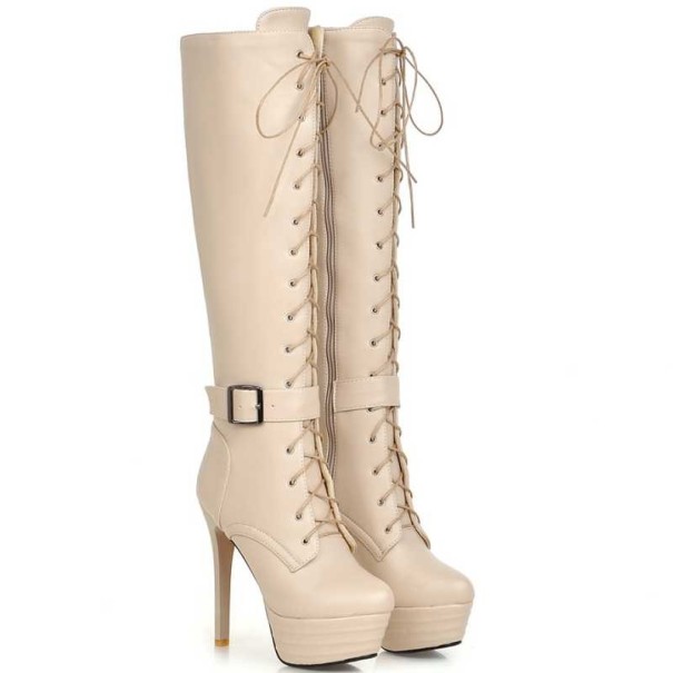 Botas de invierno de mujer con pelo. crema 35