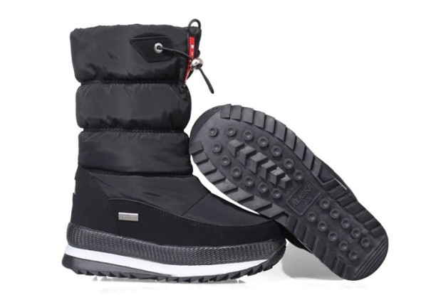 Botas de invierno para niños con cremallera. negro 38