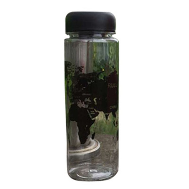 Bottiglia da viaggio con mappa del mondo nero
