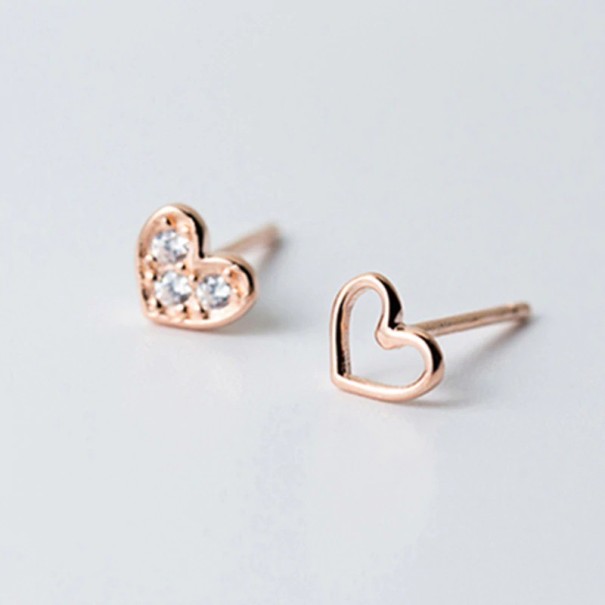 Boucles d'oreilles à clou en forme de cœur R127 vieux rose