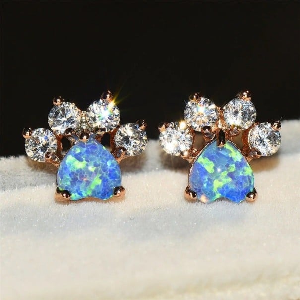 Boucles d'oreilles à clou pour femmes en forme de patte 2
