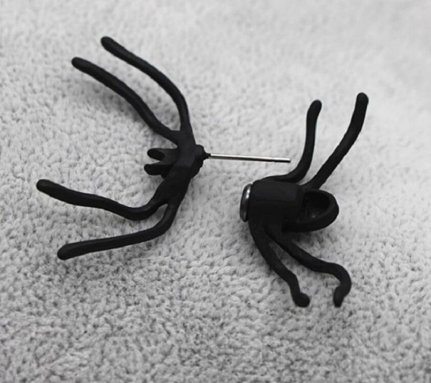 Boucles d'oreilles araignée pour femmes 1