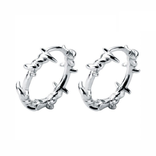 Boucles d'oreilles circulaires pour femmes en fil de fer barbelé 1