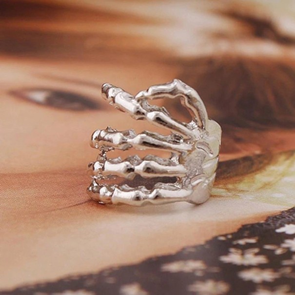 Boucles d'oreilles main 1