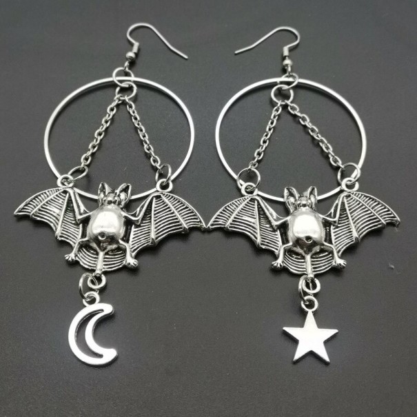 Boucles d'oreilles pendantes chauve-souris pour femmes 1