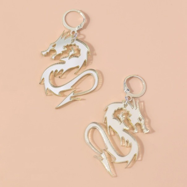 Boucles d'oreilles pendantes dragon pour femmes doré