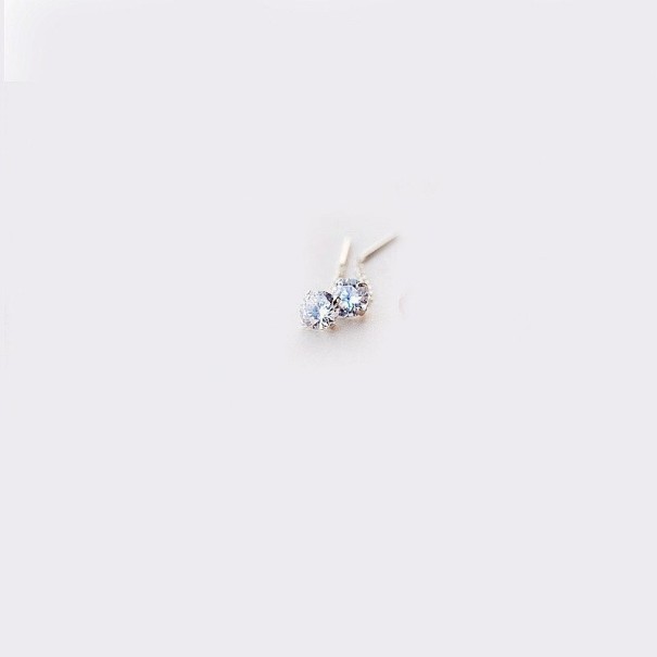 Boucles d'oreilles pendantes pour femmes avec strass R80 blanc