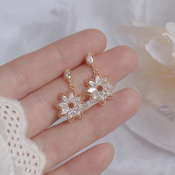 Boucles d'oreilles pendantes pour femmes avec zircons G194 1