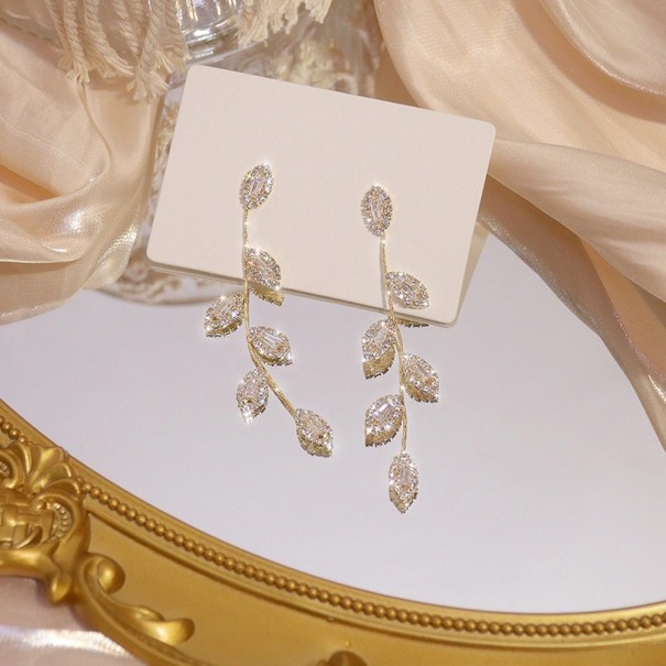 Boucles d'oreilles pendantes pour femmes R31 1