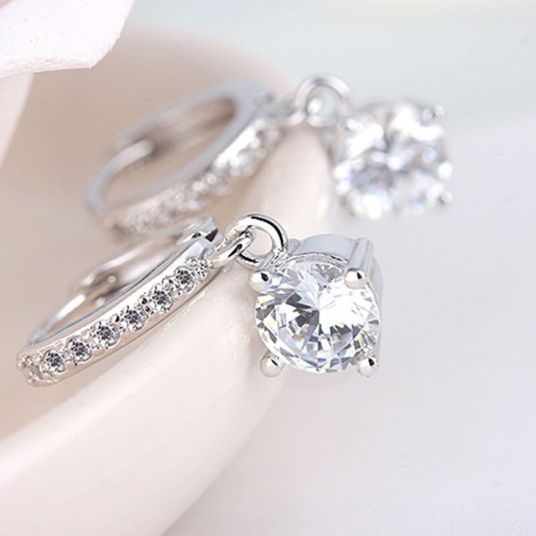 Boucles d'oreilles rondes pour femmes avec zircons G282 1