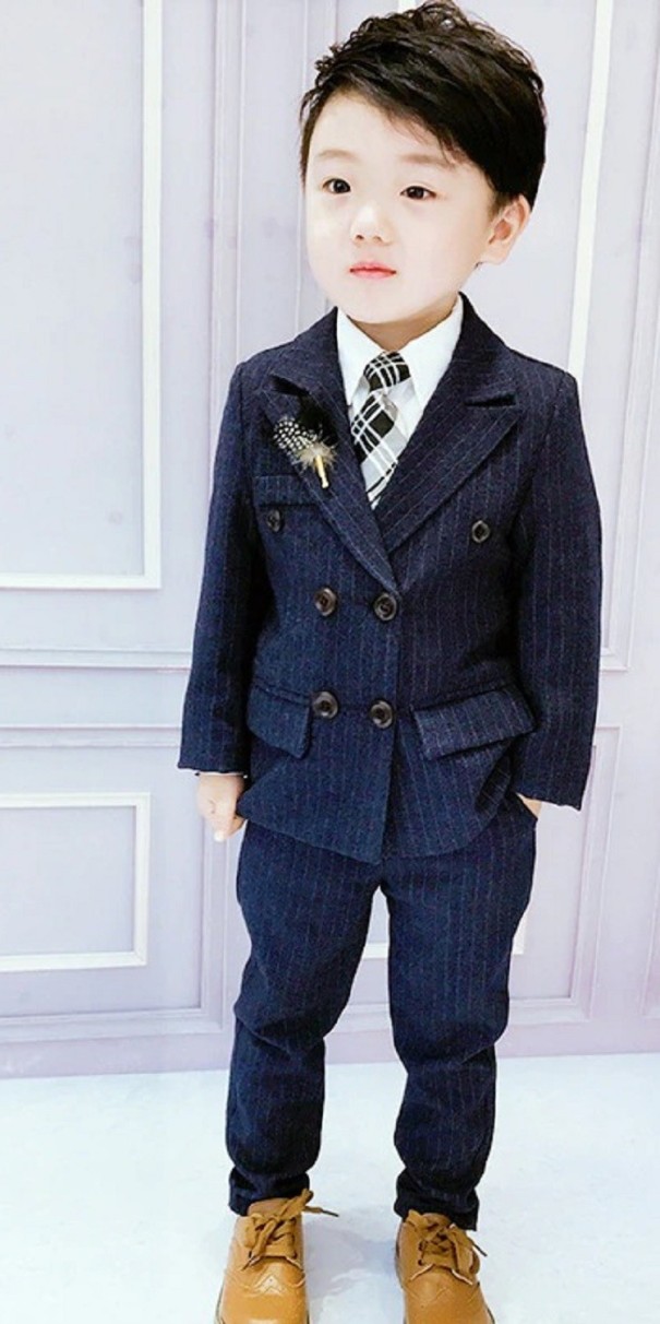 Boys' Suit B1304 8 E