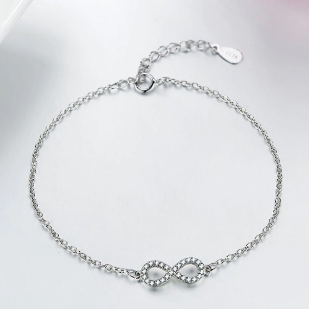 Bracciale da donna con infinito P59 argento
