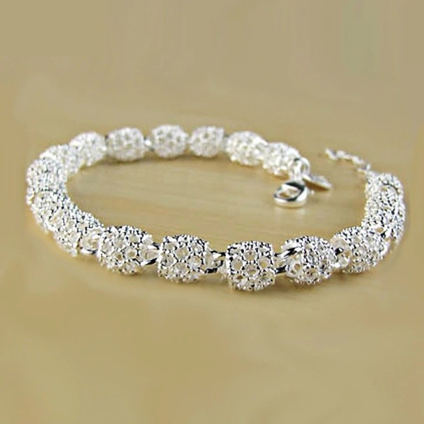 Bracciale da donna con perline P17 1