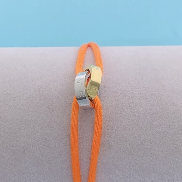 Bracciale in corda con cerchi uniti 17