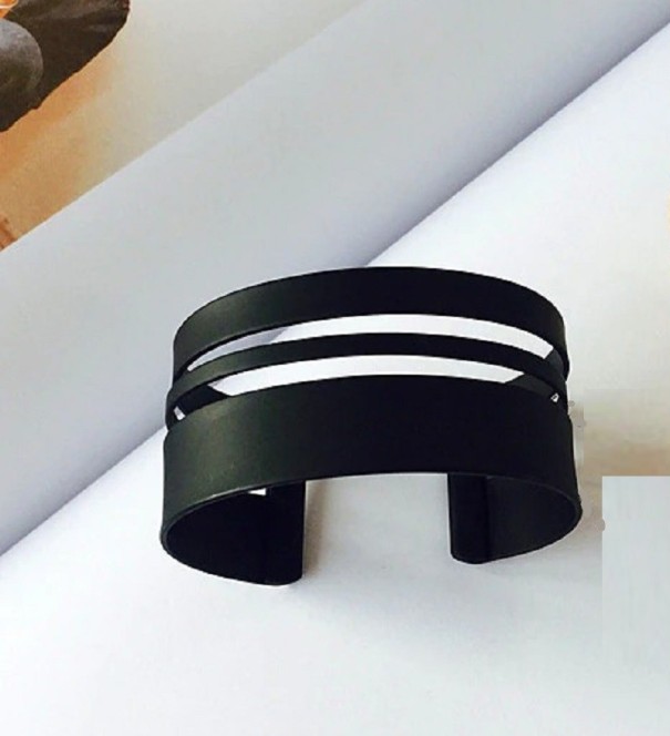 Bracelet ouvert pour femme H667 noir