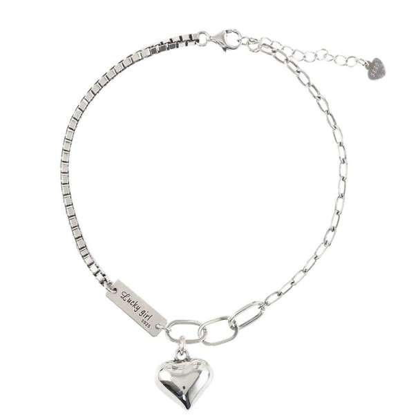 Bracelet pour femme avec pendentif en forme de cœur 1